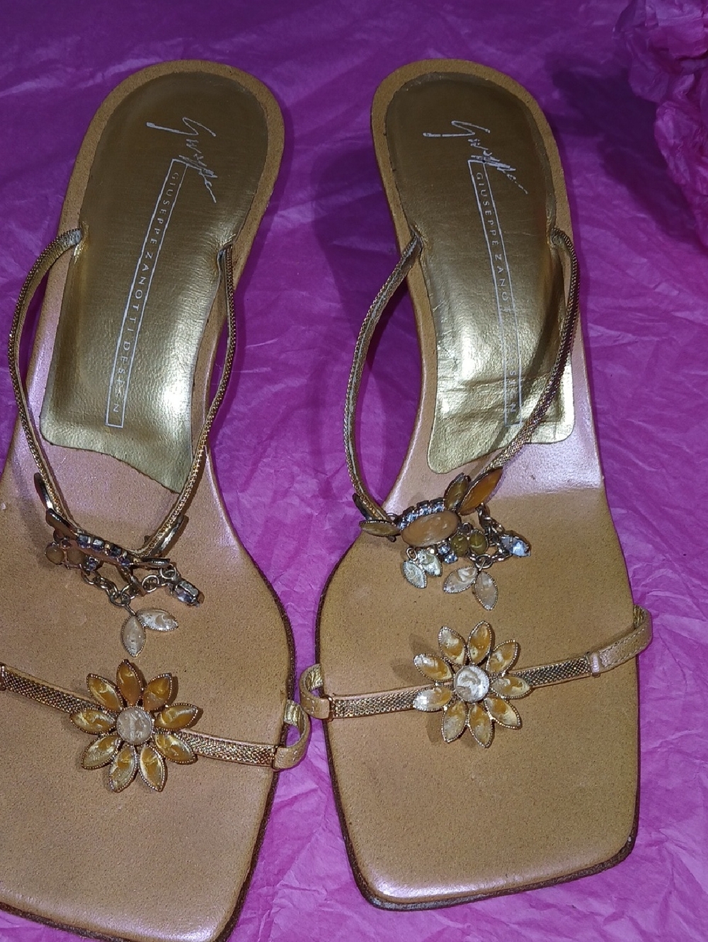 Giuseppe Zanotti Gold Floral Jeweled Toe-Loop Sandals